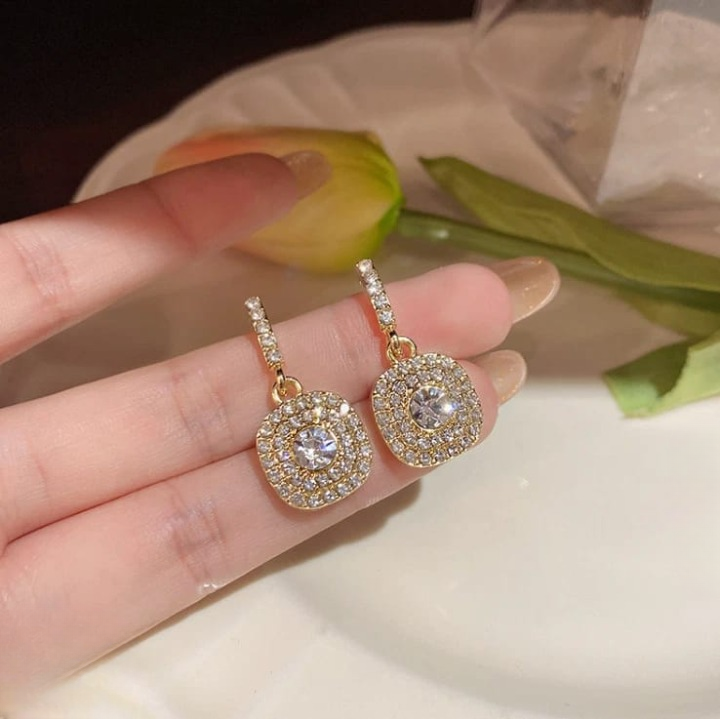 Crystal Earrings – Sparkling Dangle Earrings For Party & Everyday Wear – Earings For Girls