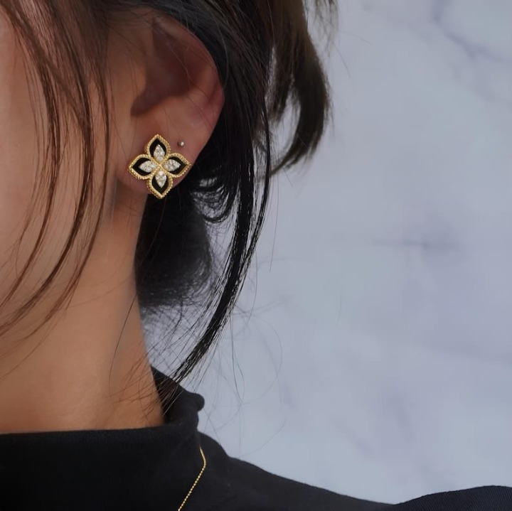 Black And Gold Floral Earrings – Sparkling Four-leaf Studs With Cubic Zirconia