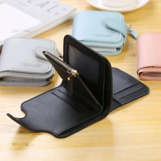 Women's PU leather Plain Clutch